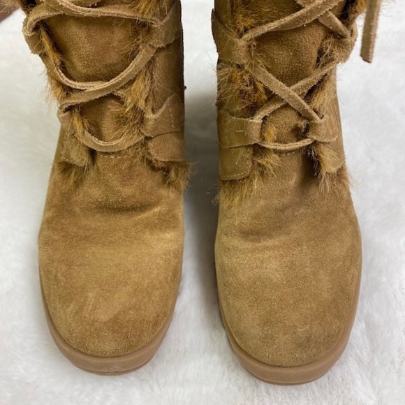 Steve Madden Alaskan Suede Wedge Boots, size 6.5 - Picture 2 of 10